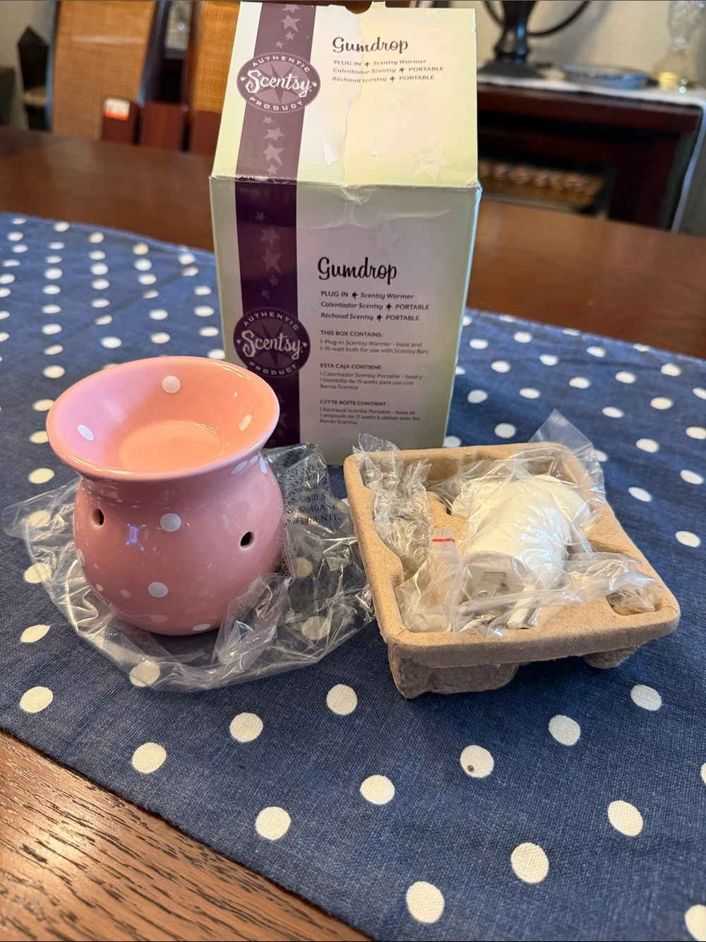 Scentsy Pink Polka Dot Ceramic Wax Warmer
